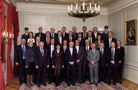  12 mars 2010. Rencontre de la présidente de la Confédération Doris Leuthard et du vice-président du Conseil fédéral Moritz Leuenberger avec les présidents des gouvernements cantonaux, à la résidence du Lohn.