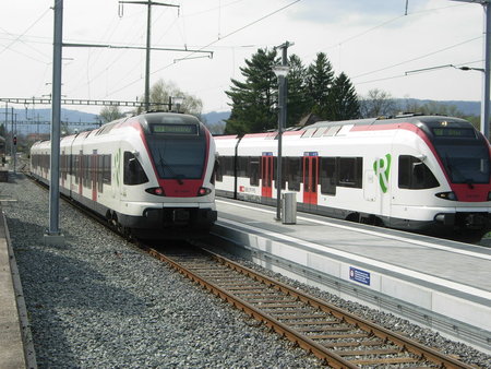 Gare de Courfaivre - Utiliser la touche Esc pour fermer la fenêtre