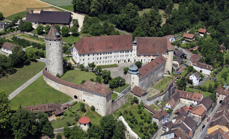 Vue aérienne du Château de Porrentruy