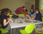 Image 3 - Des lycéennes à l'atelier de robotique à l'EPFL