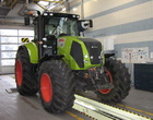 Expertise d'un tracteur /vue avant  - Zoom sur l'image dans la galerie photos - Utiliser la touche ESC pour fermer la fenêtre 