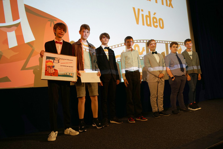 Le Grand prix de la vidéo est revenu à La porte du secret, réalisé par le cours facultatif cinéma de l’école secondaire de la Haute-Sorne.