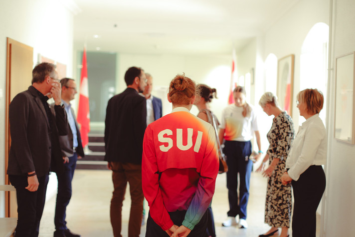Les athlètes ont été accueillis à l'hôtel du Parlement et du Gouvernement 