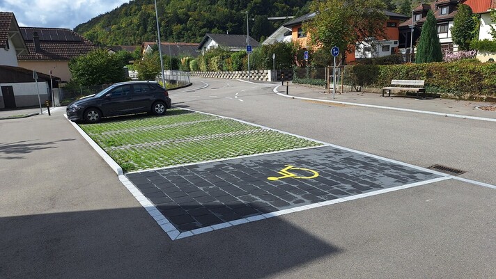 Désimperméabilisation de places de stationnement à Glovelier