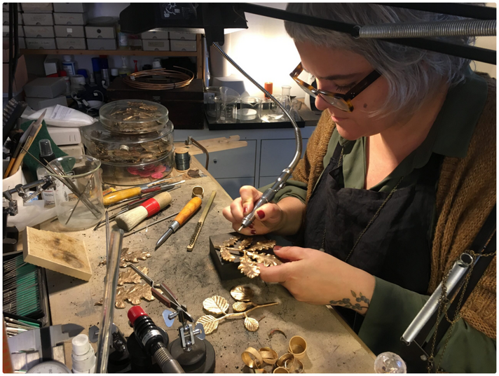 Jane Bosshard, bijoutière. (c)ASMA-JU