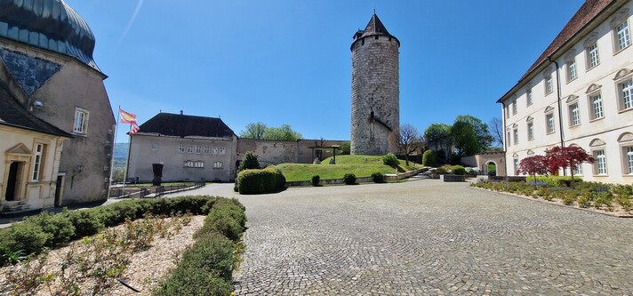 Cour du château de Porrentruy. Photo: (c)Maxime Biedermann 