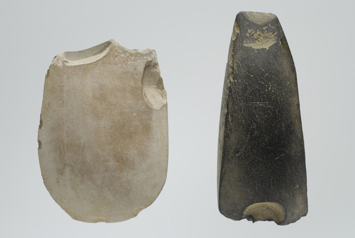 Haches en pierre de Delémont-En la Pran, période néolithique 