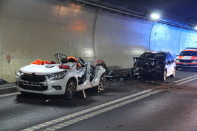 Accident de la circulation A16 tunnel du Mont Russelin