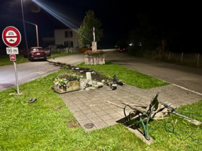 Les Emibois, intersection rue principale et Sous la Velle