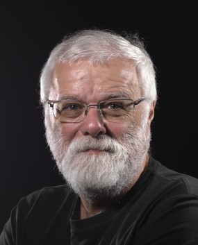 Portrait de Bernard Lachat